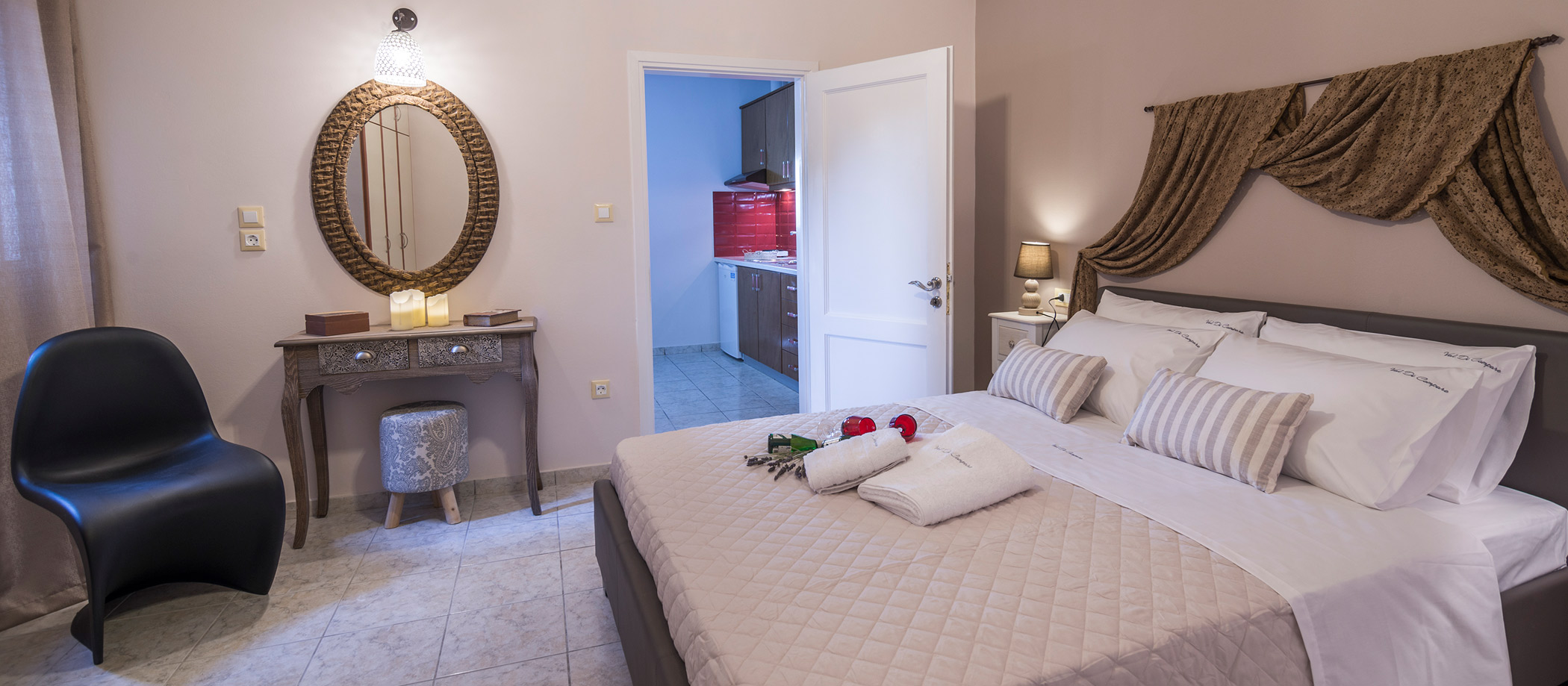 Ithaca Apartments - Ithaca Studios - Ithaca Rooms for Rent - Ithaca Holiday Apartments - Holiday rentals Ithaca Greece - Apartments Vathi Ithaca - Vathi Ithaca Accommodation - Ithaca Self Catering Accommodation - Rooms in Vathi Ithaca - Ithaca Accommodation