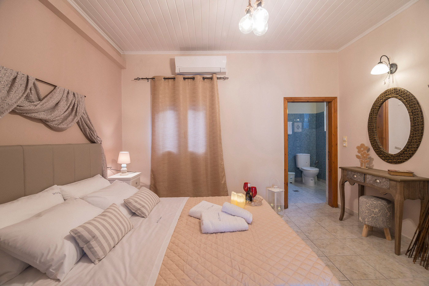 Ithaca Apartments - Ithaca Studios - Ithaca Rooms for Rent - Ithaca Holiday Apartments - Holiday rentals Ithaca Greece - Apartments Vathi Ithaca - Vathi Ithaca Accommodation - Ithaca Self Catering Accommodation - Rooms in Vathi Ithaca - Ithaca Accommodation